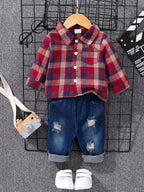 Zestaw polo w kratę z jeansami