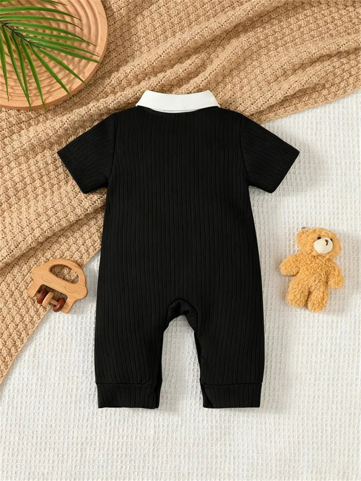 Elegancki romper z kołnierzykiem